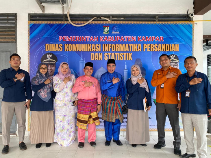 Sinergi dan Sinkronisasi, Kadiskominfo Jalin Silaturahmi dan Audiensi dengan BPS Kampar